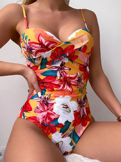 One Piece Vintage Floral Print Swimsuit - beachblom